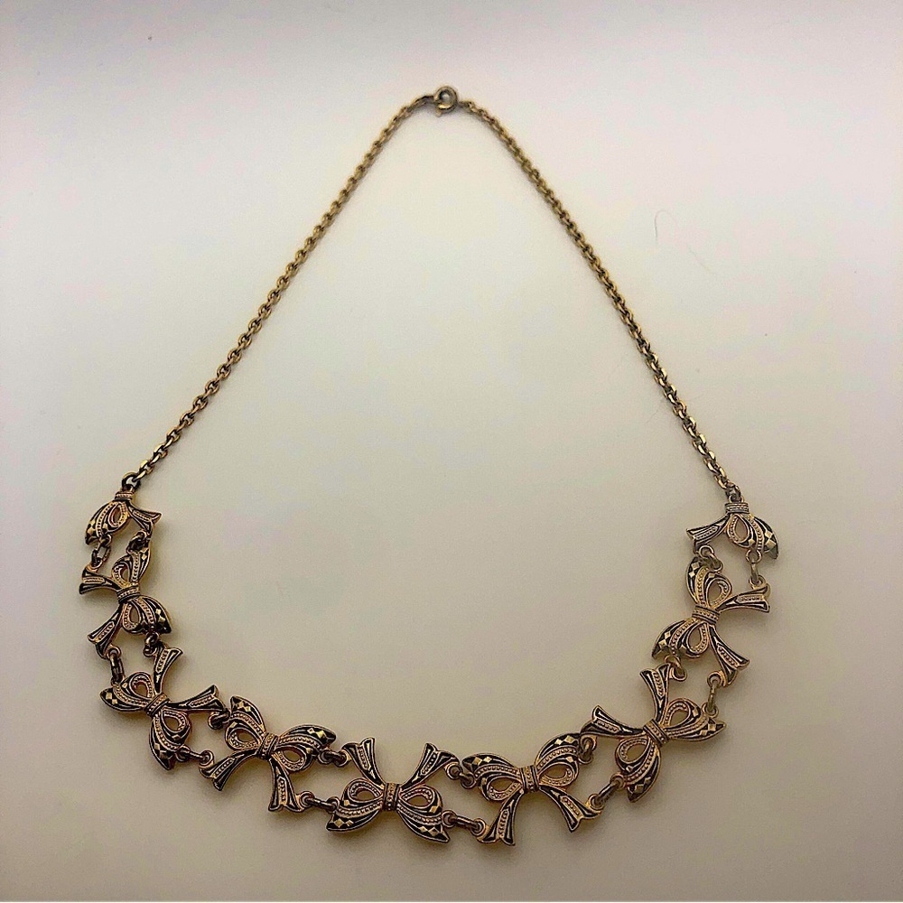 VTG Toledo Ware Damascene Bows Necklace Sits Approx 14”